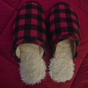 Amazon Essentials Red and Black Plaid Slip-Ons